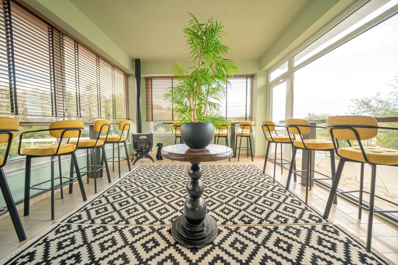 Tselikas Hotel Кожани Екстериор снимка