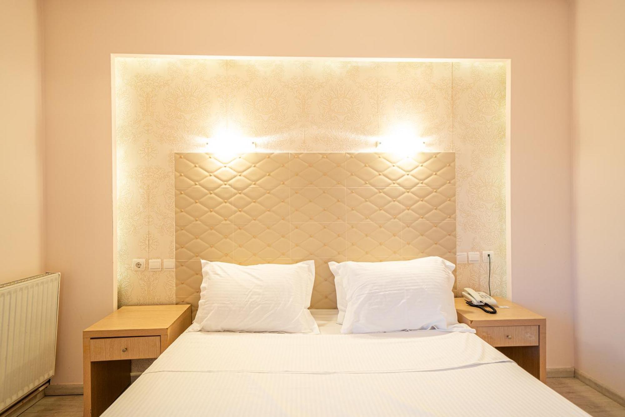 Tselikas Hotel Кожани Стая снимка